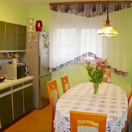 Apartament Alexandra Apartman